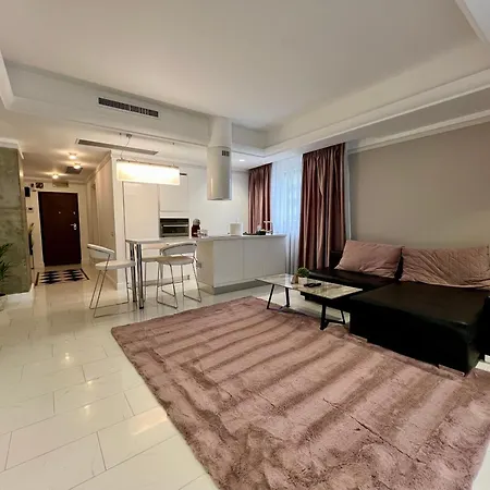 Апартаменти Clb Sea View